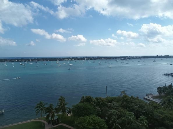 5200 N Flagler Drive SE 2006, West Palm Beach FL 33407