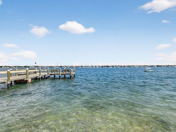 5200 N Flagler Drive SE 2006, West Palm Beach FL 33407