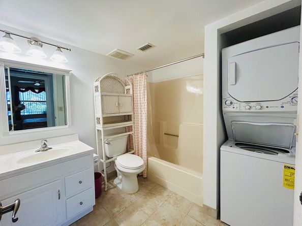 7106 Golf Colony Court 104, Lake Worth FL 33467