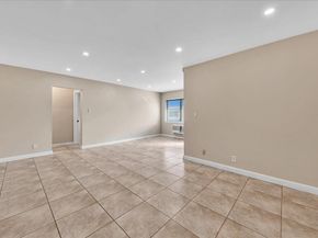 707 S 19th Ave 9, Hollywood FL 33020