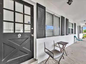 707 S 19th Ave 9, Hollywood FL 33020