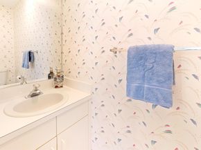 10652 Buttonwood Lake Drive, Boca Raton FL 33498