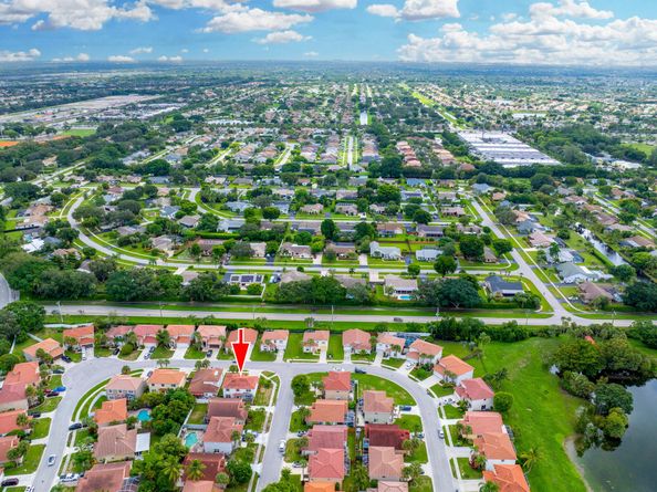 10652 Buttonwood Lake Drive, Boca Raton FL 33498