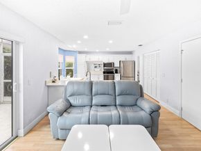 10652 Buttonwood Lake Drive, Boca Raton FL 33498