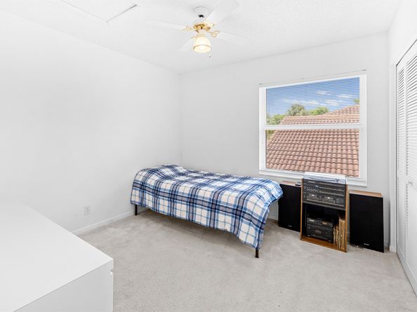 10652 Buttonwood Lake Drive, Boca Raton FL 33498