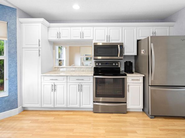 10652 Buttonwood Lake Drive, Boca Raton FL 33498