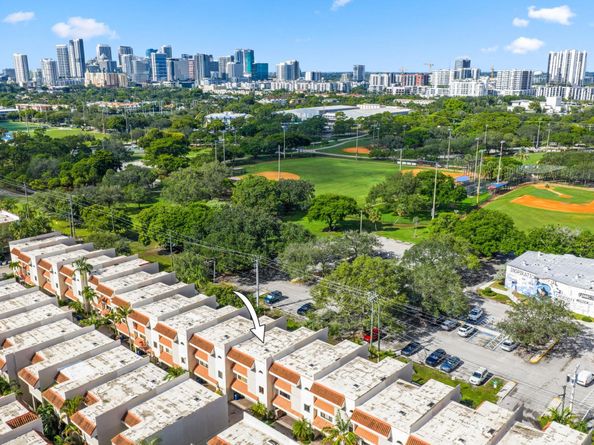 1401 NE 9 St 23, Fort Lauderdale FL 33304