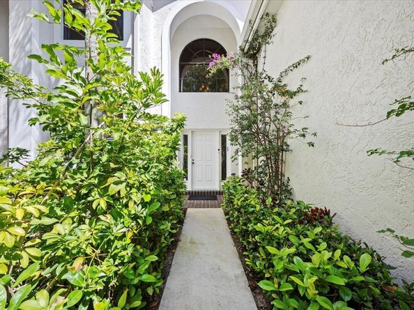 3941 Back Bay Drive 226, Jupiter FL 33477