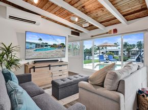 2531 Flamingo Ln, Fort Lauderdale FL 33312