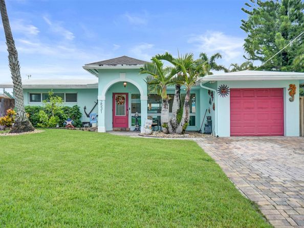 2531 Flamingo Ln, Fort Lauderdale FL 33312