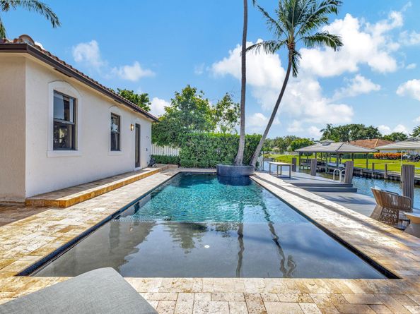 832 SW 34th Avenue, Boynton Beach FL 33435