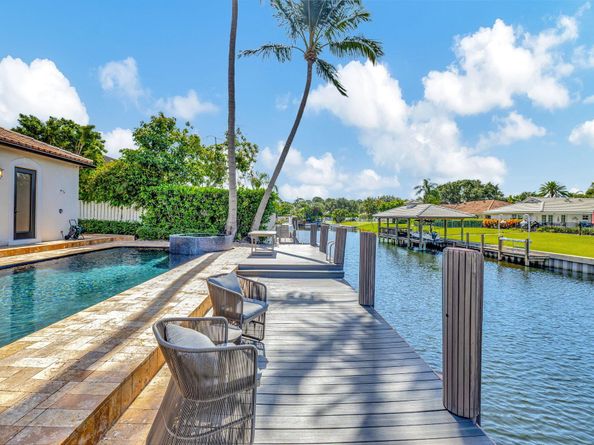 832 SW 34th Avenue, Boynton Beach FL 33435