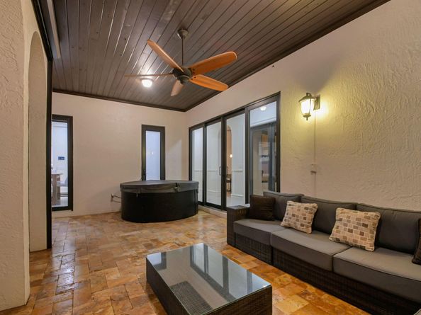 832 SW 34th Avenue, Boynton Beach FL 33435