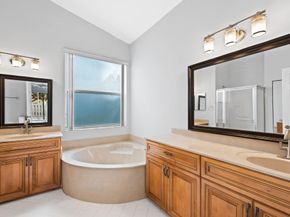 678 NW 155th Ter, Pembroke Pines FL 33028