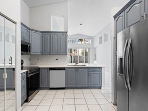 678 NW 155th Ter, Pembroke Pines FL 33028