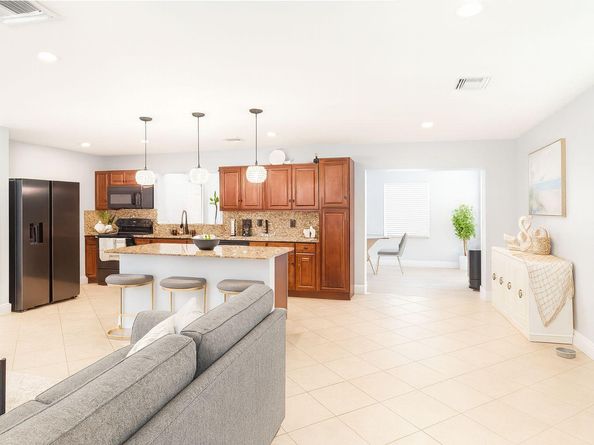 1527 20th Avenue N, Lake Worth Beach FL 33460