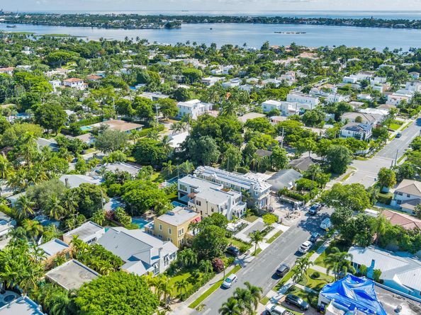 317 Greymon Drive, West Palm Beach FL 33405