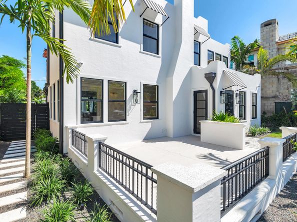 317 Greymon Drive, West Palm Beach FL 33405