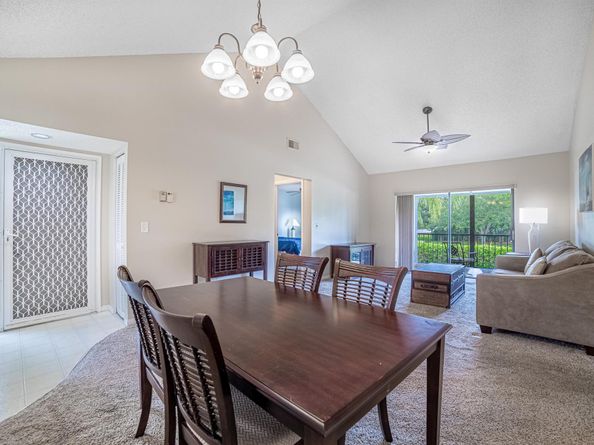 102 Wingfoot Drive D, Jupiter FL 33458