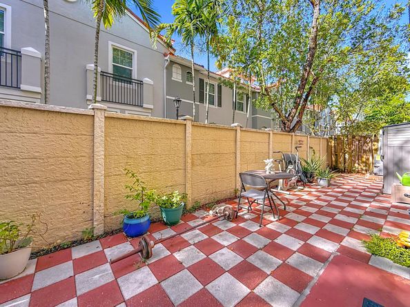 312 Bayfront Drive, Boynton Beach FL 33435