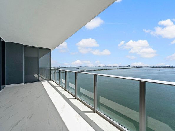 700 NE 24th Street 3002, Miami FL 33137