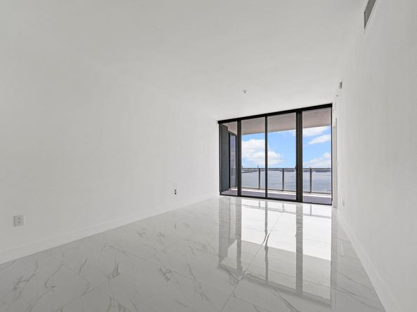 700 NE 24th Street 3002, Miami FL 33137