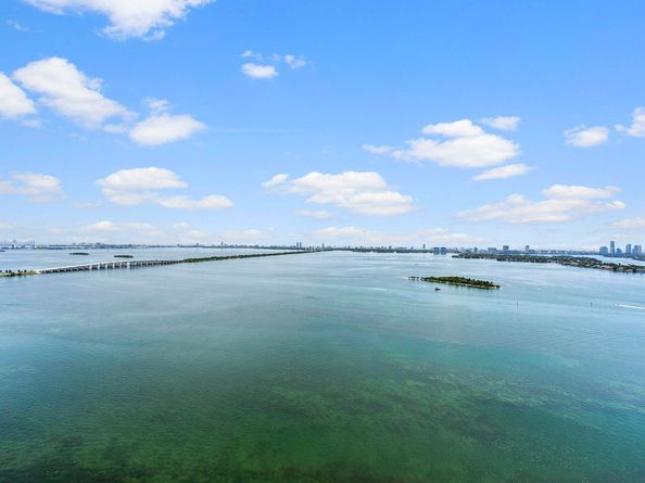 700 NE 24th Street 3002, Miami FL 33137