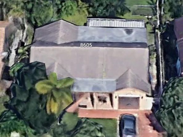 8605 SW 19th St, North Lauderdale FL 33068
