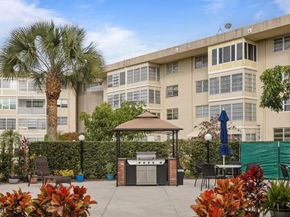 3051 NW 46th Ave 408, Lauderdale Lakes FL 33313