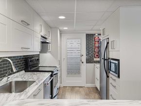 3051 NW 46th Ave 408, Lauderdale Lakes FL 33313