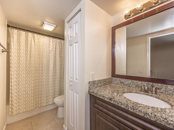 3902 39th Way, West Palm Beach FL 33407