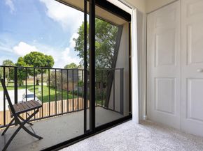 3902 39th Way, West Palm Beach FL 33407