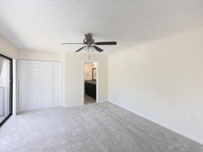 3902 39th Way, West Palm Beach FL 33407