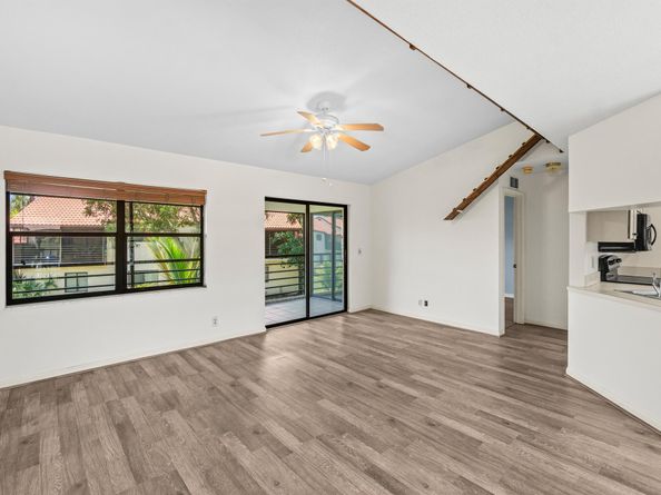 3 Via De Casas Sur 204, Boynton Beach FL 33426