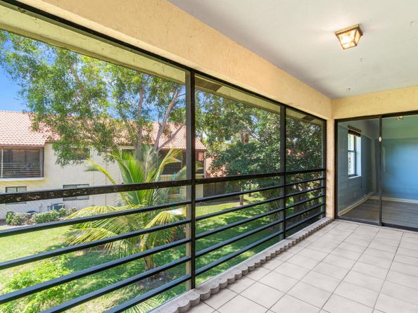 3 Via De Casas Sur 204, Boynton Beach FL 33426