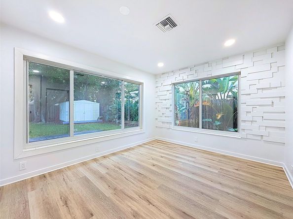12 SW 13th Ct, Deerfield Beach FL 33441