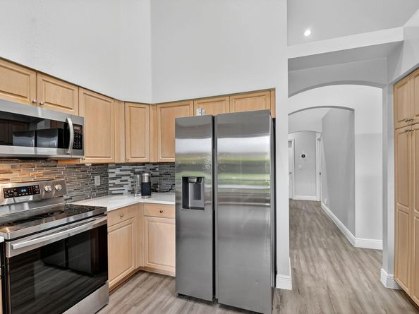 6900 Cairnwell Drive, Boynton Beach FL 33472