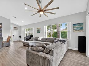 6900 Cairnwell Drive, Boynton Beach FL 33472