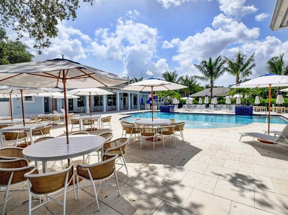 11938 N Lake Drive, Boynton Beach FL 33436