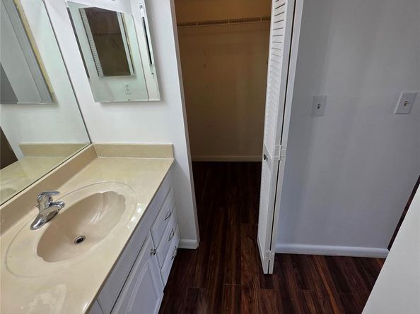 6361 N Falls Circle Dr 207, Lauderhill FL 33319