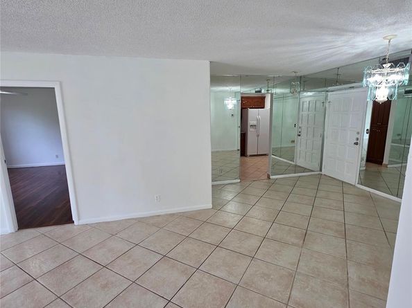 6361 N Falls Circle Dr 207, Lauderhill FL 33319
