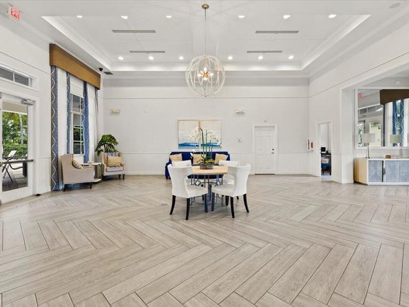 6019 Woods Edge Circle, Riviera Beach FL 33410