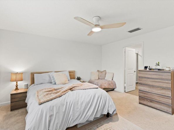6019 Woods Edge Circle, Riviera Beach FL 33410