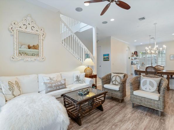 607 Renaissance Lane, Delray Beach FL 33483