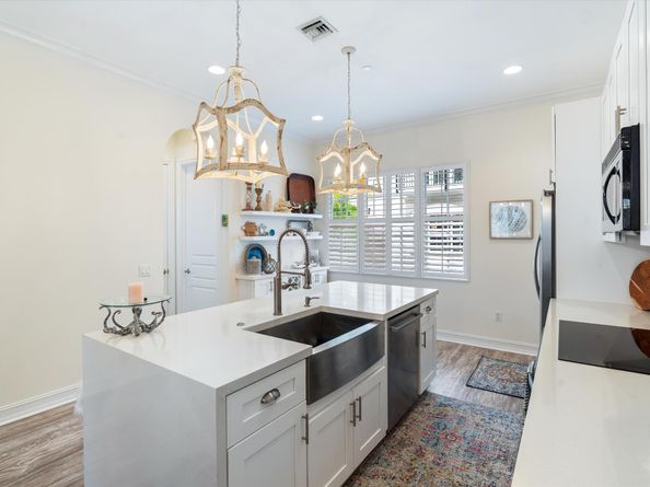 607 Renaissance Lane, Delray Beach FL 33483