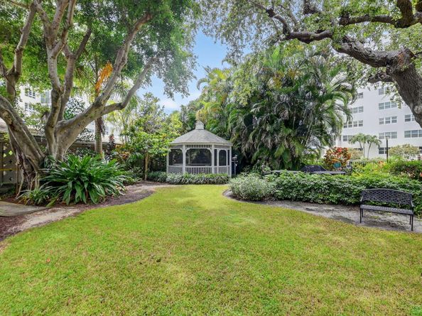 1000 Lowry Street 7h, Delray Beach FL 33483