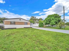 6630 Cody St, Hollywood FL 33024