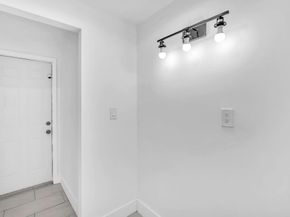 6630 Cody St, Hollywood FL 33024