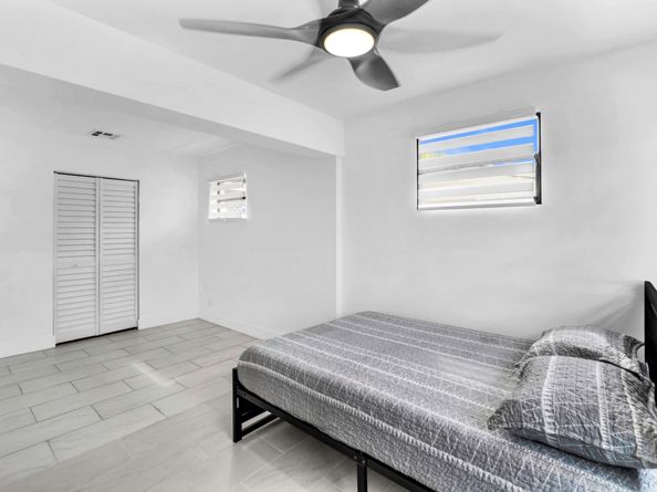 6630 Cody St, Hollywood FL 33024