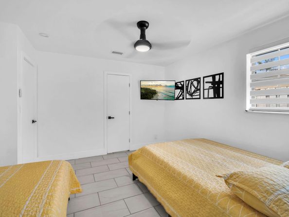 6630 Cody St, Hollywood FL 33024